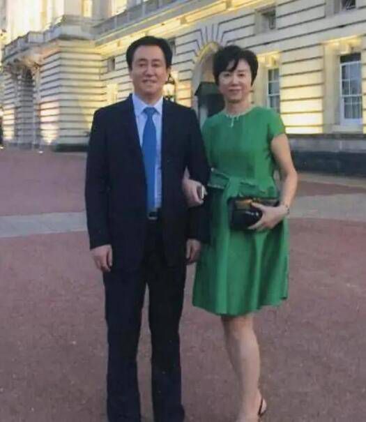 那你说说看，你要我做啥？他问。